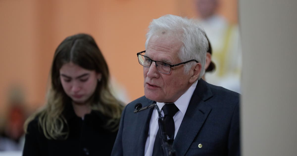 Padre de Miguel Uribe Turbay en homenaje: “Que su luz siga iluminando a Colombia”