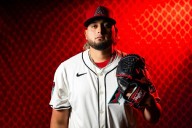 Arizona baja al novato Juan Morillo, aunque estaba en uno de sus mejores meses [TRANSACCIONES]