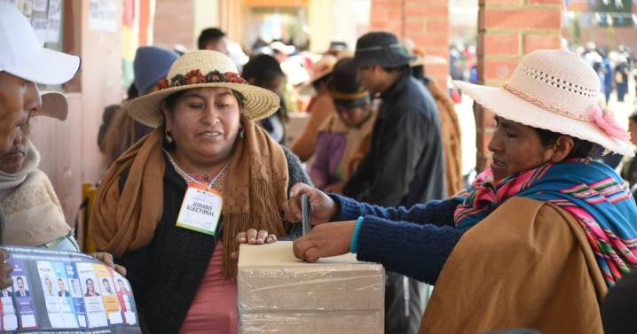 Hijo de Paz Zamora da la sorpresa y se instala en la segunda vuelta junto a “Tuto” Quiroga en Bolivia