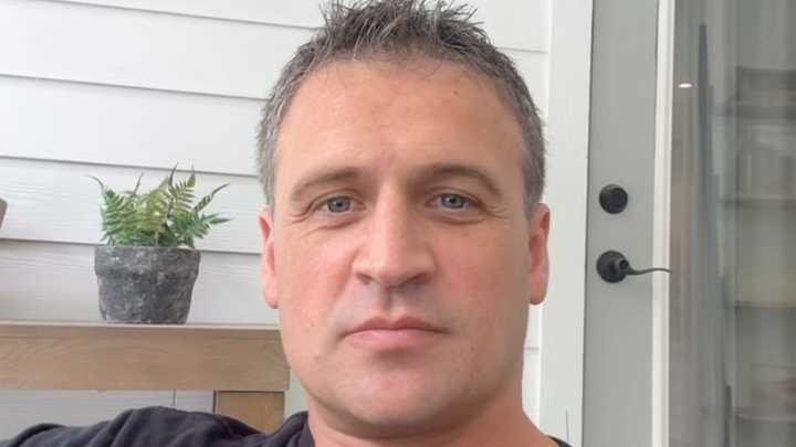 Olympian Ryan Lochte hit with eviction papers for 'refusing' to pay $3k rent on Florida bachelor pad as divorce rages on
