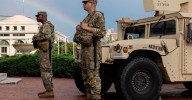 Autoridades de Washington demandan al Gobierno de Trump por la "toma hostil" de la Policía