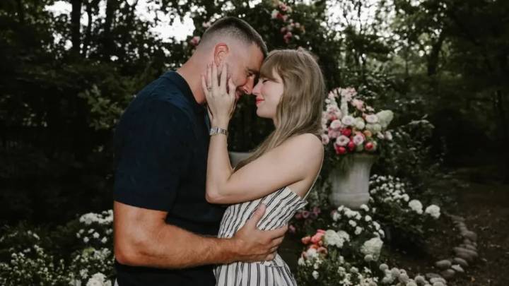 Travis Kelce y Taylor Swift se comprometieron hace dos semanas, revela el papá del jugador