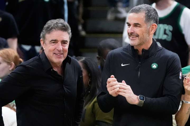 Wyc Groubeck will not stay on as Celtics governor after sale (report)