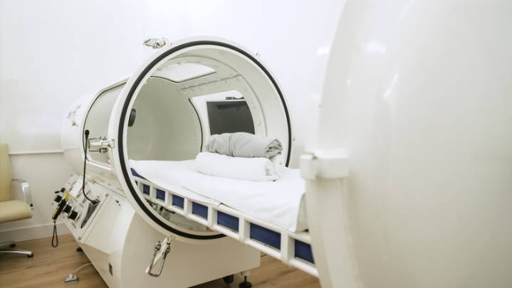 Do hyperbaric oxygen chambers work?