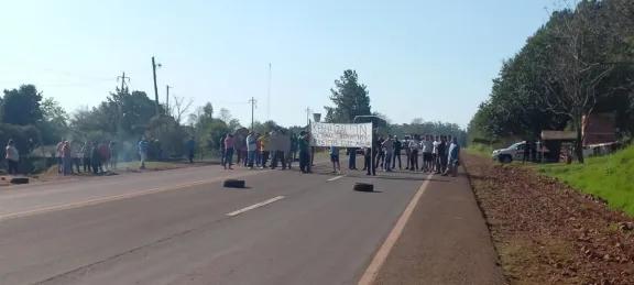Corte total en la Ruta Nacional 12 a la altura de Colonia Delicia