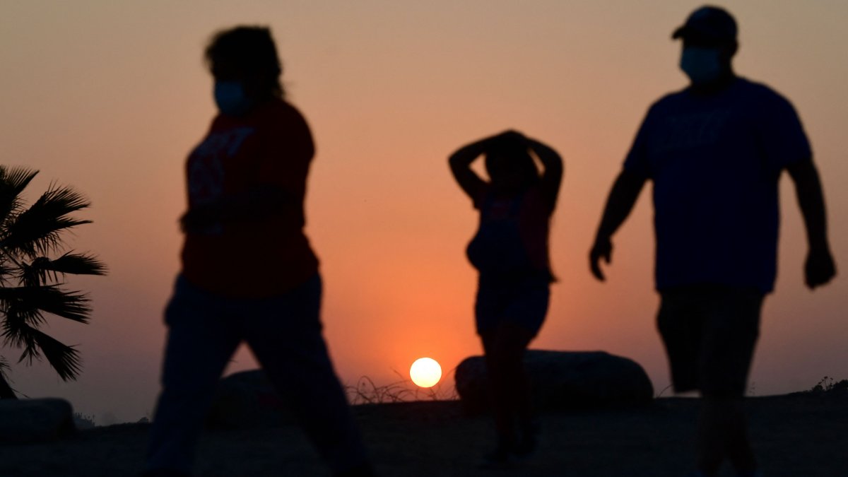 Extreme heat and red flag warnings issued with days of hot temperatures in forecast