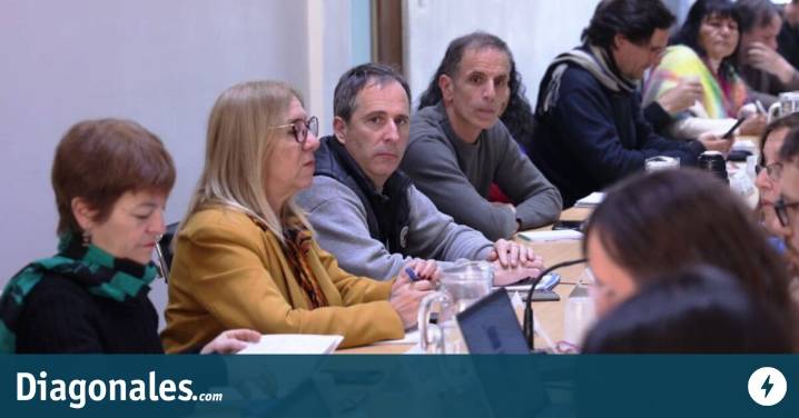 Provincia ofreció un 5% de aumento a los docentes tras un primer rechazo de los gremios