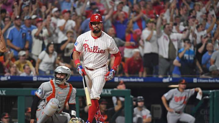 How many home runs does Phillies' Kyle Schwarber have?