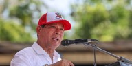 Premier Eduardo Arana frena a Claudia Sheinbaum por apoyo a Pedro Castillo: “De ninguna manera se politizará este hecho”