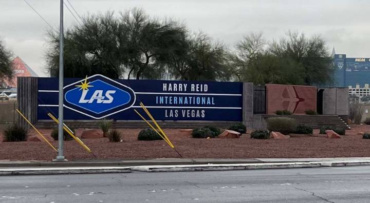 Harry Reid Airport signs short of needed donations, budget summary shows