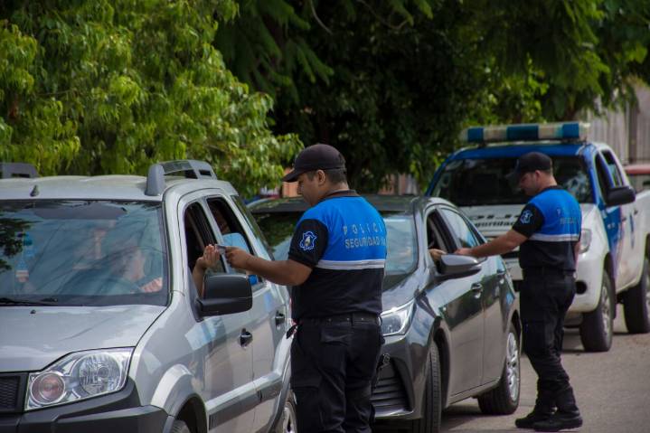 "Desde la Policía le pedimos a la gente que respete lo que debe respetar"