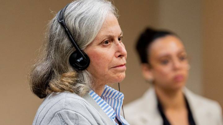 Donna Adelson trial begins with opening statements