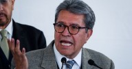 Monreal descarta una reforma fiscal... por ahora; pide esperar el Paquete Económico 2026
