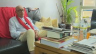 El alcalde socialista de Noblejas (Toledo) recurre a una huelga de hambre para tener un instituto y avisa a Page: mientras el cuerpo aguante "seguiré"