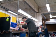 Producción industrial en México se contrajo un 0.4% interanual en junio