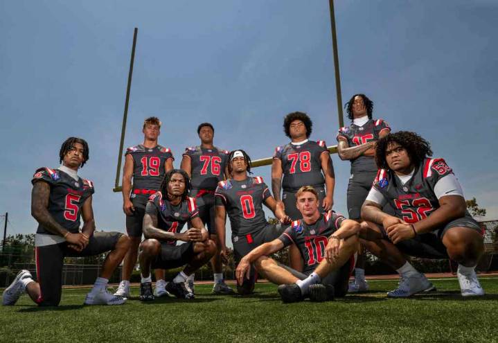 Mater Dei football survives late charge by St. Thomas Aquinas in Florida