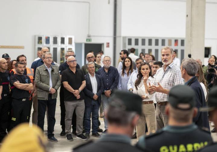 Los Reyes visitan Ourense para conocer de primera mano la magnitud de los daños causados por los fuegos