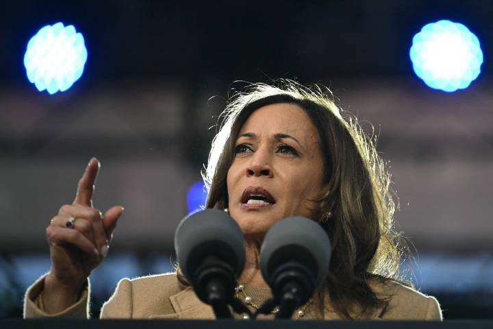 Trump revoca protección a Kamala Harris