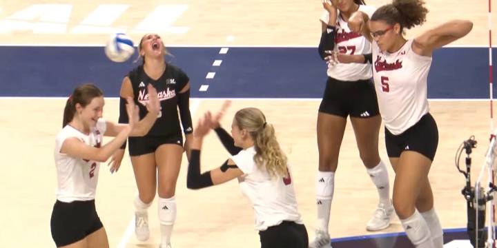 Szcech shines, Allick wins MVP as top-ranked Huskers sweep No. 6 Stanford