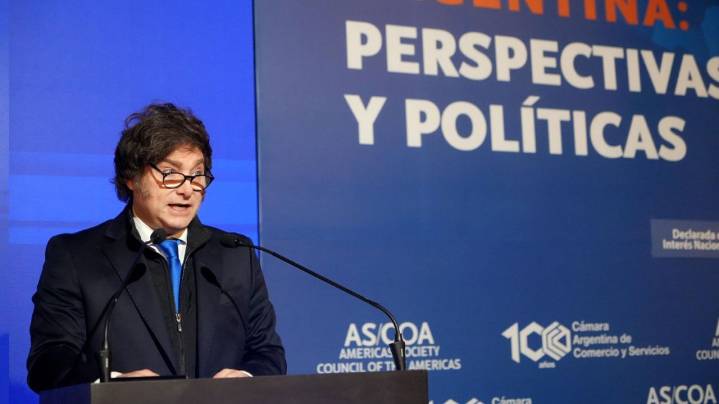 Entre la gobernabilidad y la crisis del dólar: los entretelones detrás del discurso de Javier Milei en el Consejo de las Américas