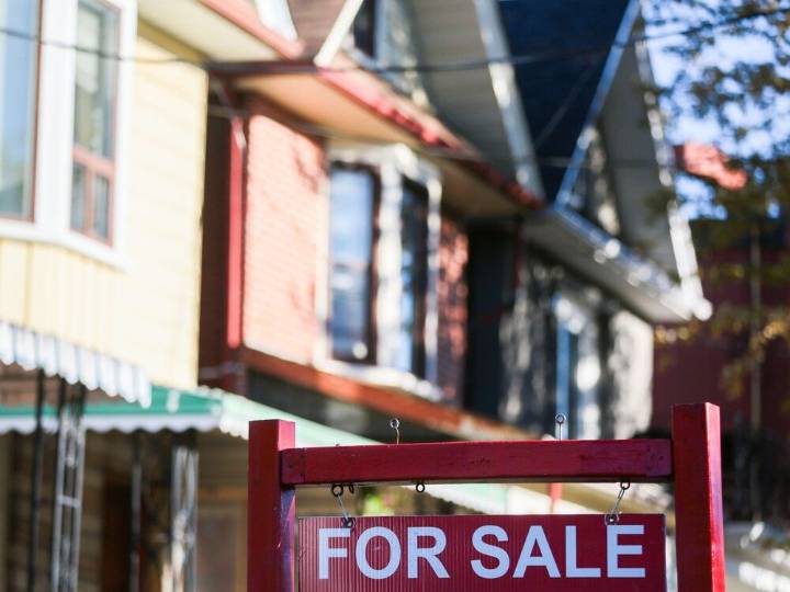 Toronto homes are staying on the market longer