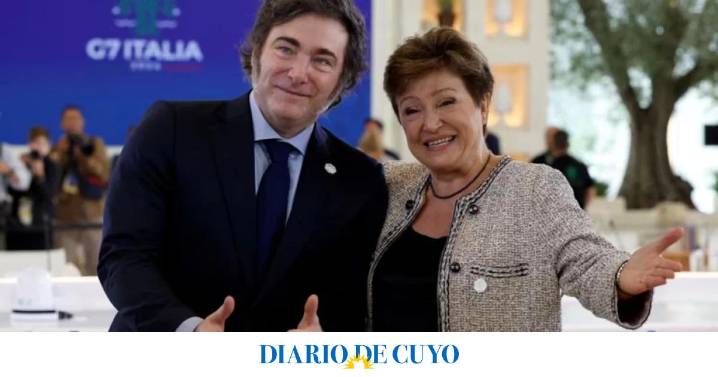 El FMI dio a conocer cuántos dólares deberá acumular Argentina