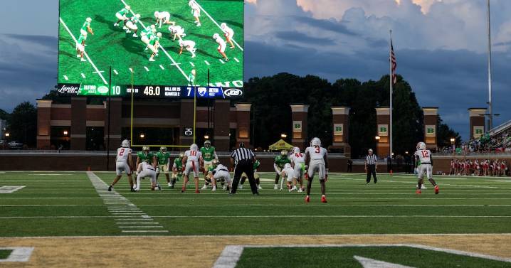 PHOTOS: Buford hosts Milton in new stadium