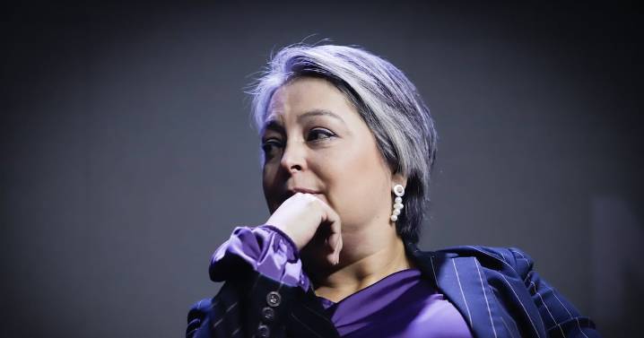 Aborto libre, el nuevo traspié de Jara que contradice al programa de primarias de la candidata oficialista