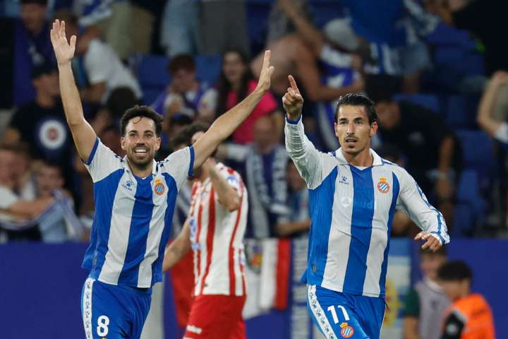 2-1. El Espanyol se desmelena y desmonta al Atlético