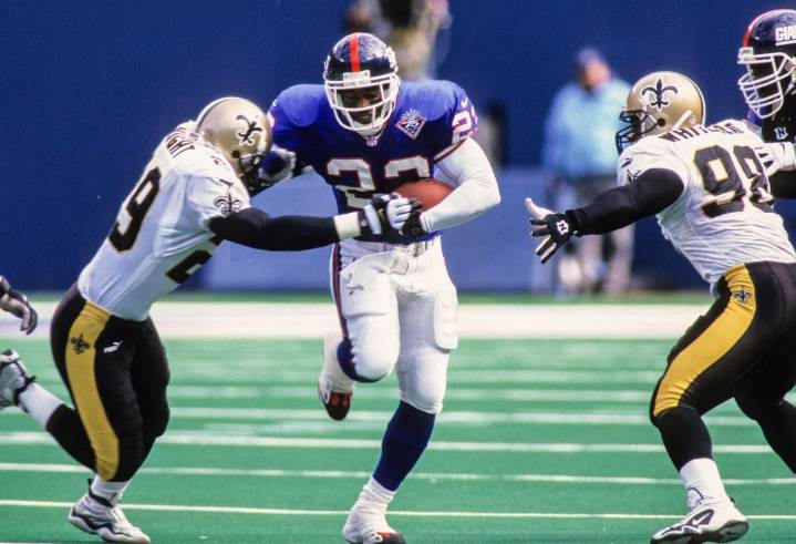 Deadspin | Former NFL RB LeShon Johnson convicted in federal dogfighting case