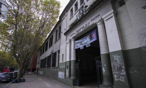 "Te voy a matar": grave denuncia por el nuevo caso de violencia que sacude al Albert Thomas de La Plata