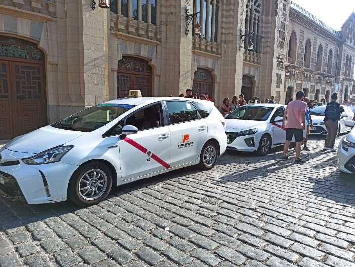 Sin apenas rastro de Bolt en Toledo tras anunciar su llegada: "Solo ha logrado alterar al sector del taxi"