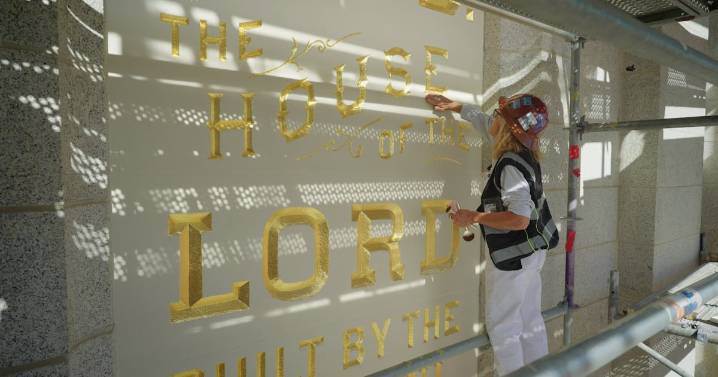 ‘Holiness to the Lord’ panel restored to Salt Lake Temple