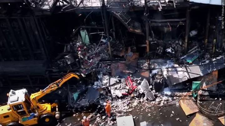 Explosion at US Steel plant in Pennsylvania leaves 1 dead and dozens hurt or trapped under rubble