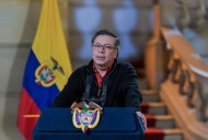 El Congreso de Perú reitera declaración de persona non grata contra Petro