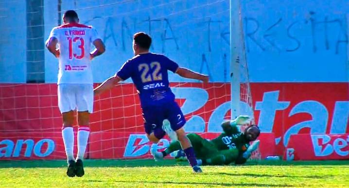 Liga 1: Grau pierde 2-1 ante el colero Comerciantes Unidos