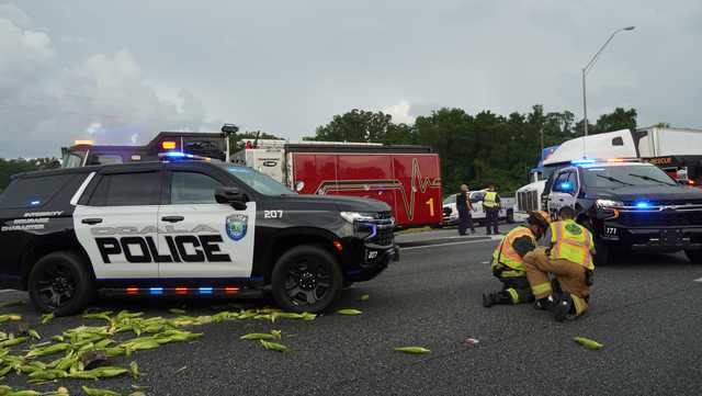 Multi-vehicle accident in Marion County leaves lanes closed