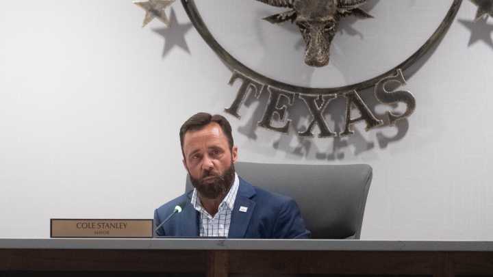 Mayor challenges $15M shortfall, street fund idea