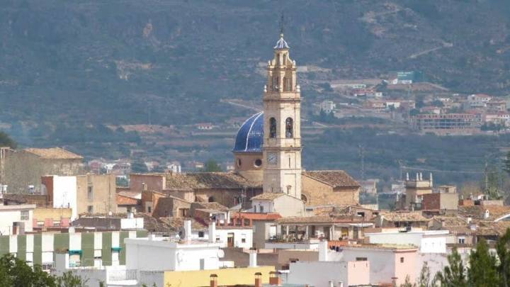 Las lluvias superan los 10 litros por metro cuadrado en Altura en una jornada marcada por el calor