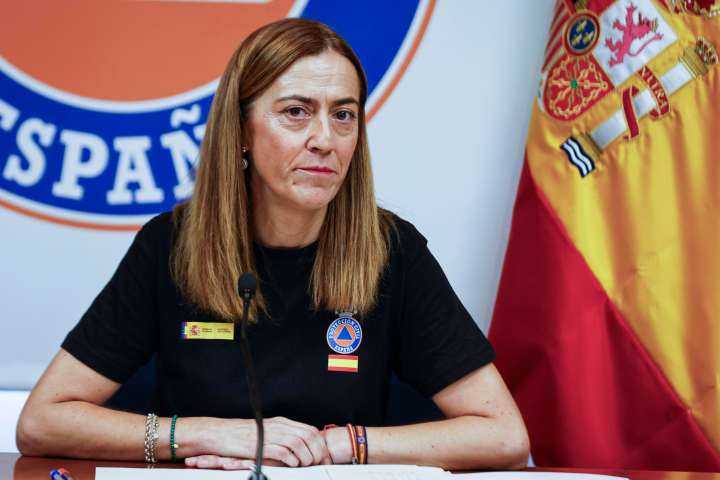 Batalla política en España en la peor ola de incendios forestales del siglo
