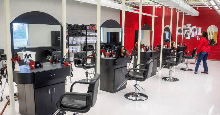 Ascension introduces cosmetology classes at two schools