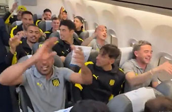 Aerolineas Argentinas critica actuación del equipo Peñarol