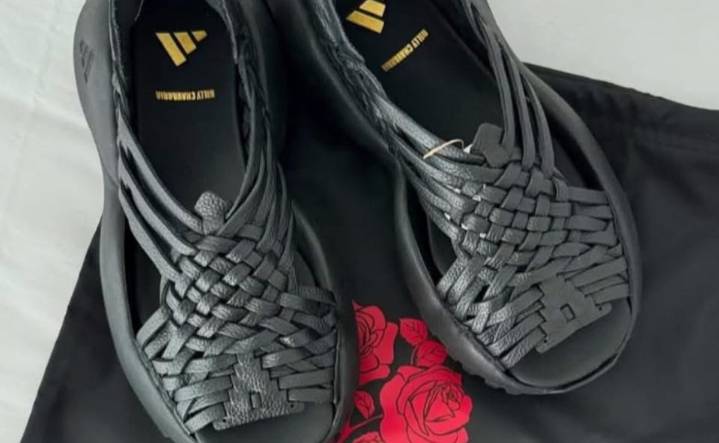 Directivos de Adidas visitarán Yalálag en Oaxaca, tras plagio de sus huaraches tradicionales; hablarán con artesanos