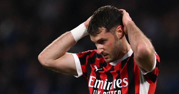 ÚLTIMA HORA: Santiago Gimenez saldría del Milan con destino a otro GIGANTE de Europa