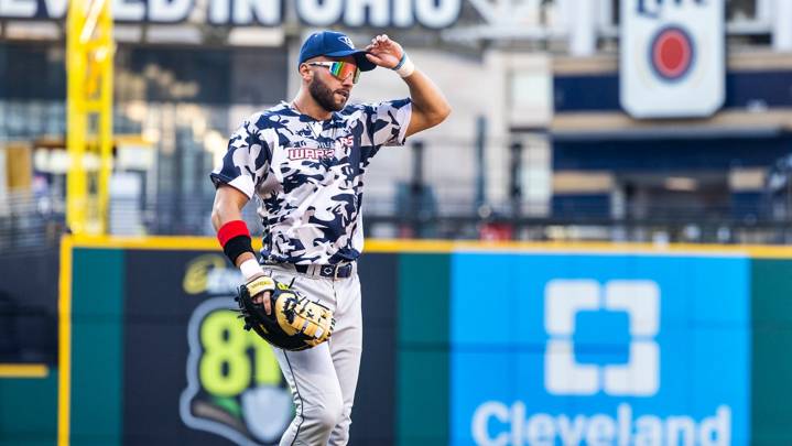 Stark County pitcher who lost hand to lawn mower returns to mound