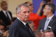 Bayrou dijo estar "listo" para negociar bajo condiciones que puedan salvar a su Gobierno