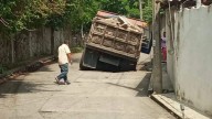 Fugas provocan socavones en colonia Niño Artillero de Cuautla