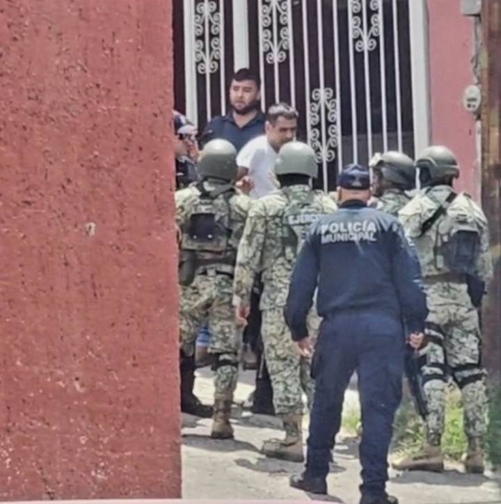 Detienen a dos sujetos tras ataque armado contra ambulancia en Villas del Tecnológico