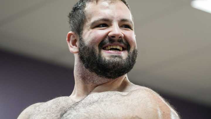 Weight loss: Doctor said he wouldn't live to 40. Now, he's a bodybuilder