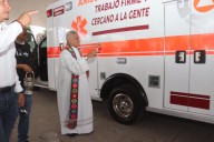 El municipio de Amozoc adquiere dos ambulancias